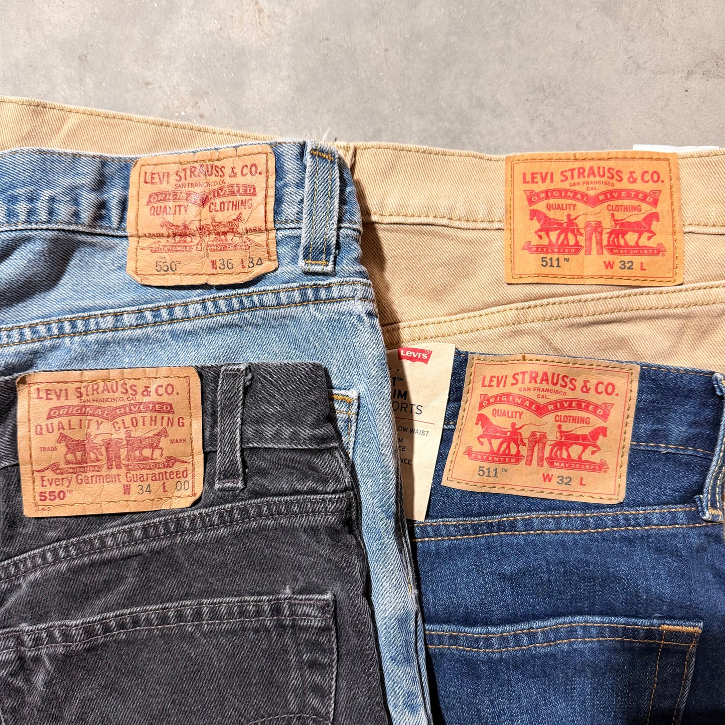 x30 MIX SHORTS LEVIS GRADE A