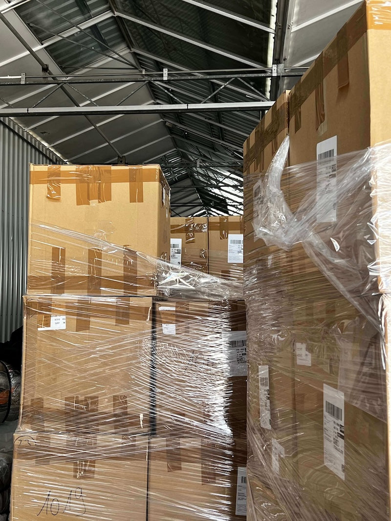 Image de cartons prêts à être envoyés