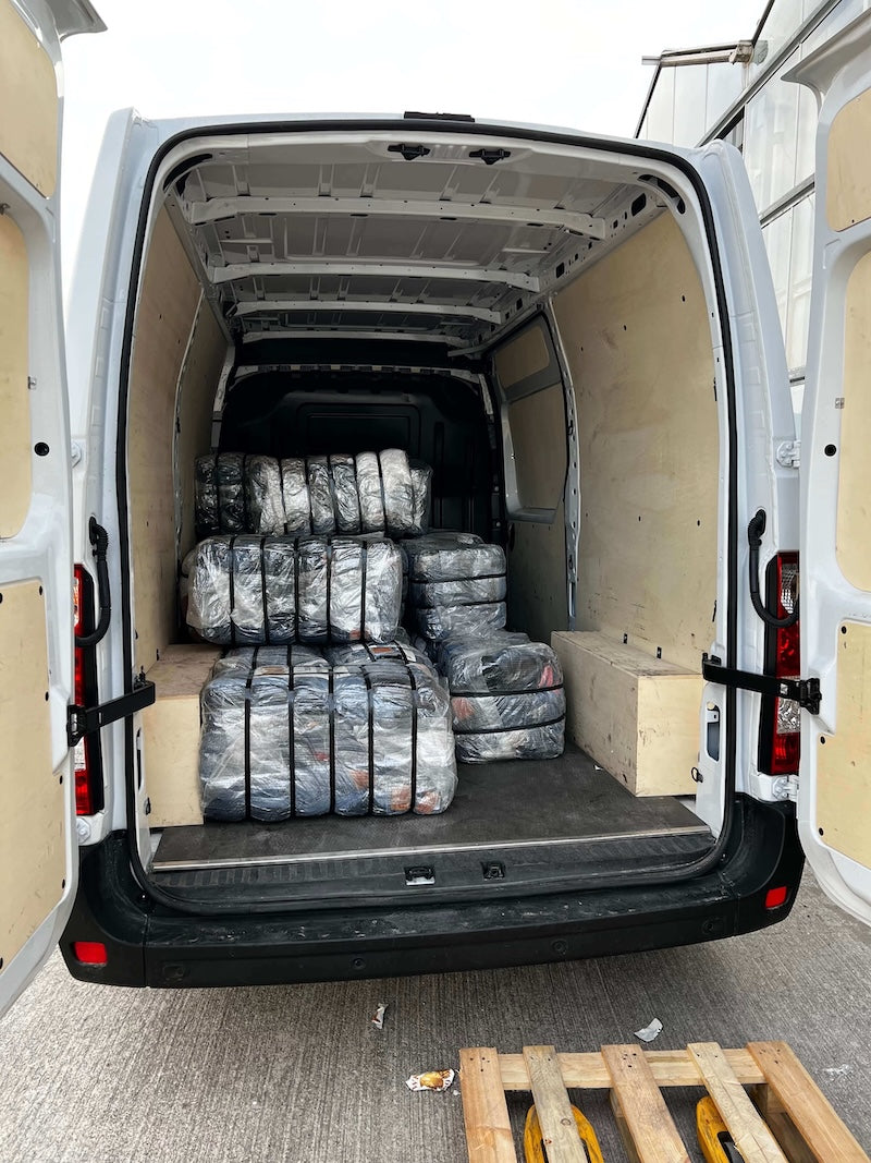 Image de la voiture d'un client avec de la marchandise