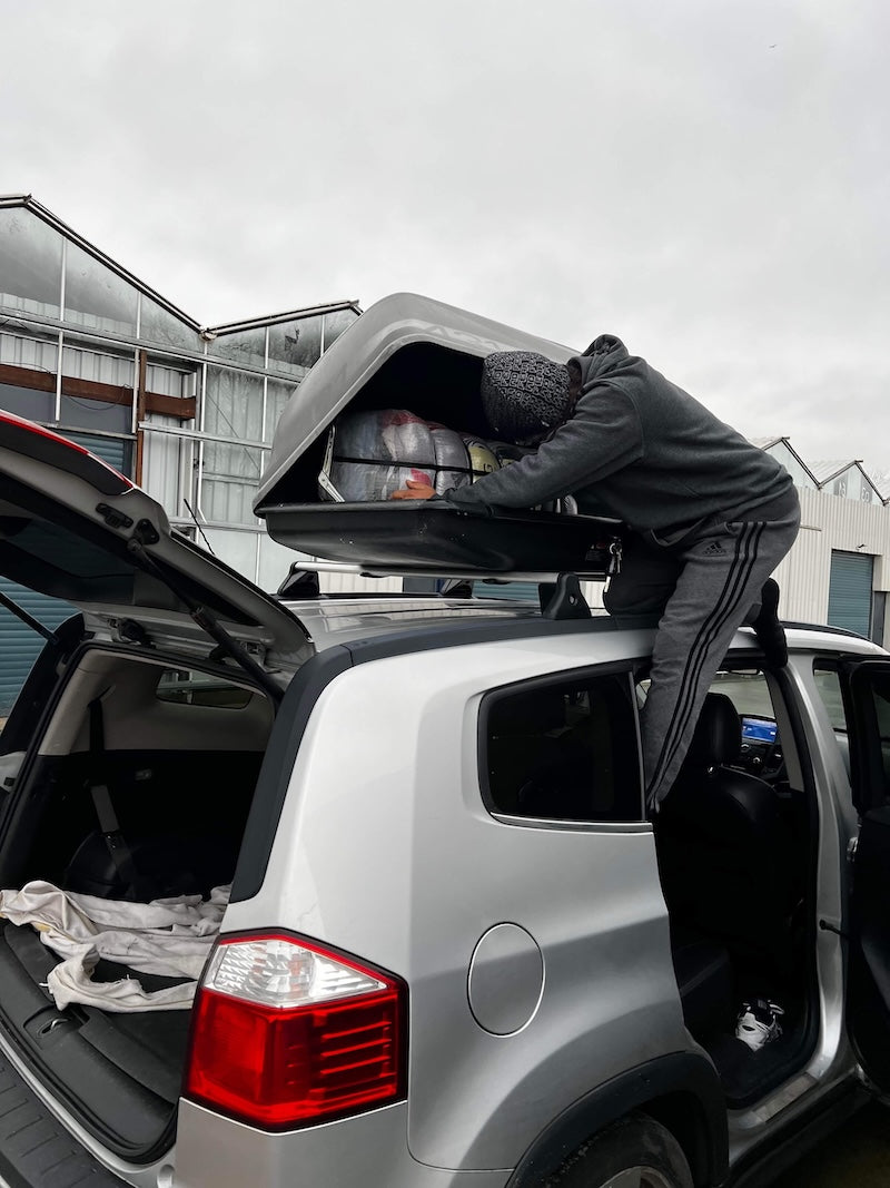 Image de la voiture d'un client avec de la marchandise