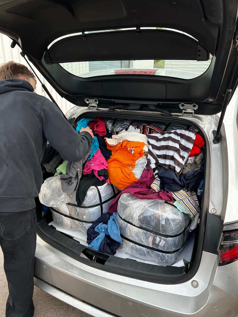 Image de la voiture d'un client avec de la marchandise