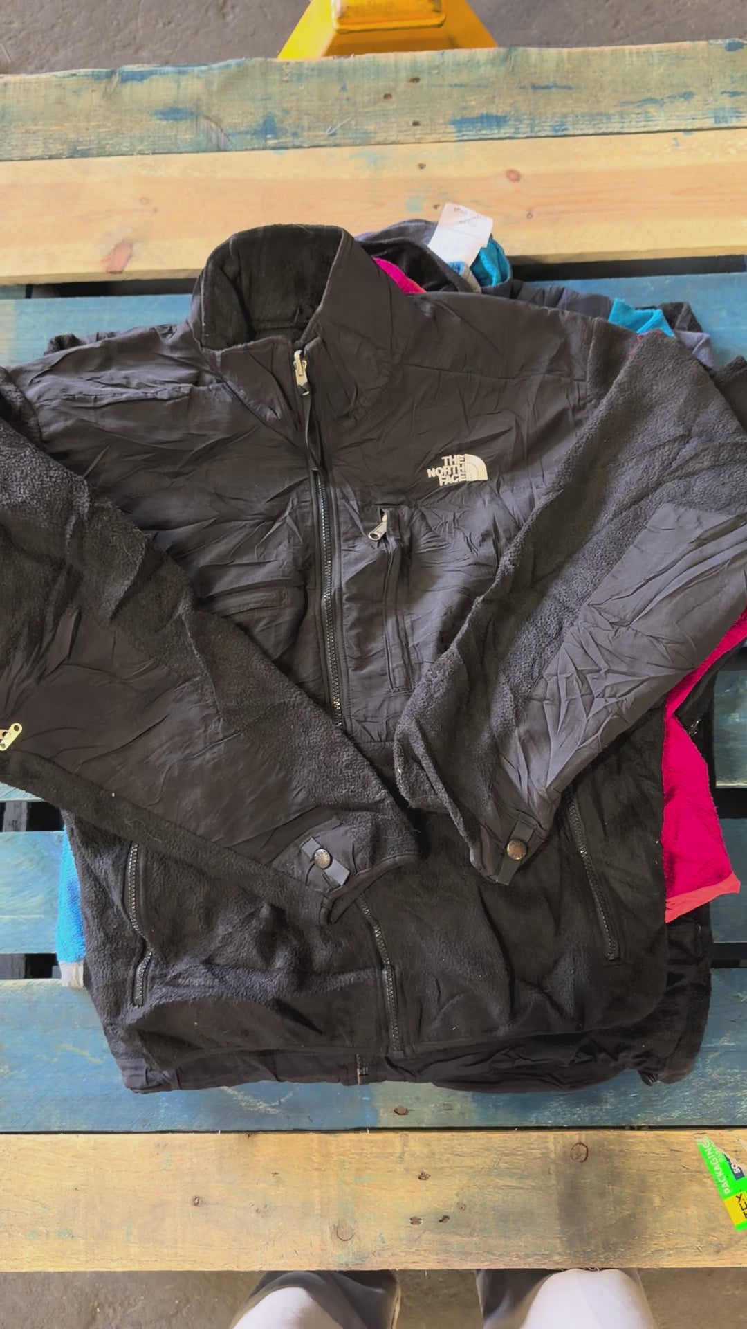 vidéo du produit POLAIRES THE NORTH FACE DENALI