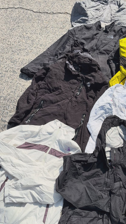 VESTES THE NORTH FACE - GRADE B